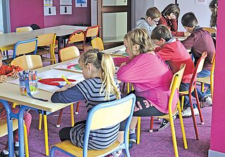 Enfants de 6-9 ans de la Maison des jeunes